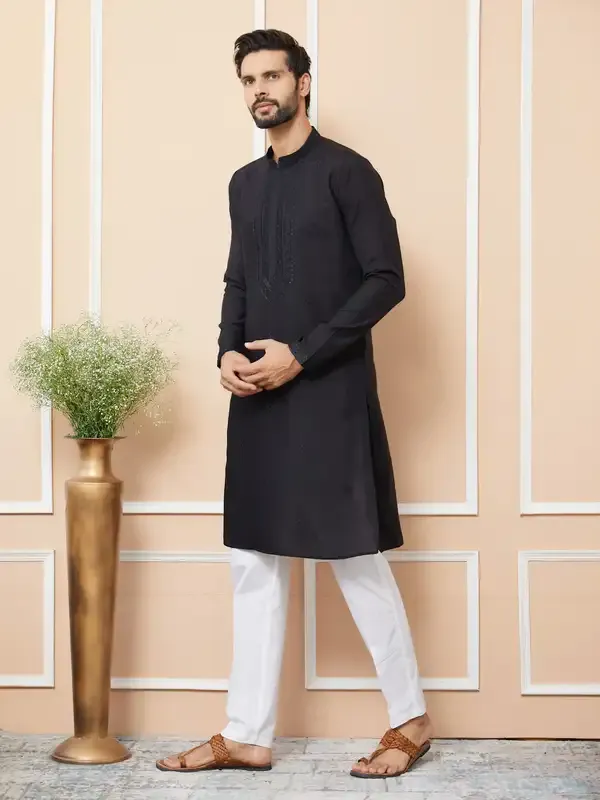 Black_Embroidered_Chanderi_Silk_Straight_Kurta_With_Pyjama