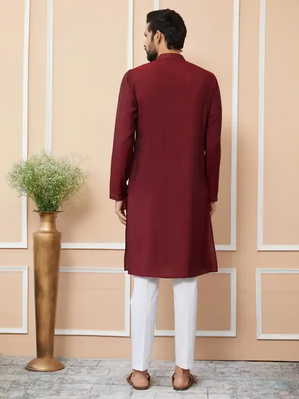Maroon_Embroidered_Chanderi_Silk_Straight_Kurta_With_Pyjama