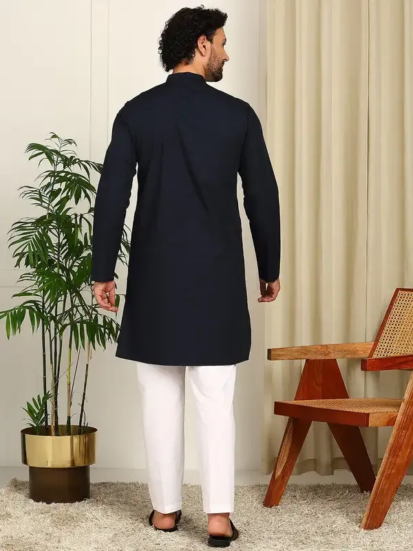 Deep_Navy_Blue_Solid_Straight_Kurta_With_Pyjama