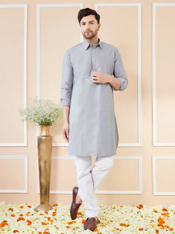 Men_Grey_Cotton_Solid_Pathani_Kurta_With_Pyjama