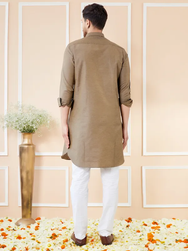 Men_Brown_Cotton_Solid_Pathani_Kurta_With_Pyjama