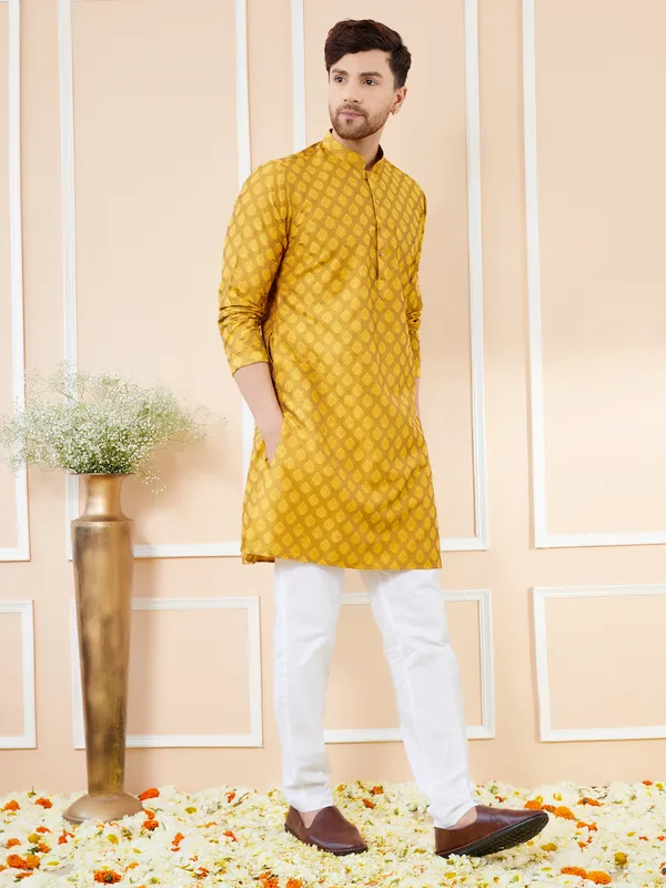 Mustard_Ethnic_Motifs_Silk_Jacquard_Woven_Design_Straight_Kurta_With_Pyjama