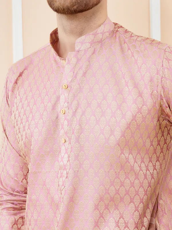 Pink_Ethnic_Motifs_Silk_Jacquard_Woven_Design_Straight_Kurta_With_Pyjama