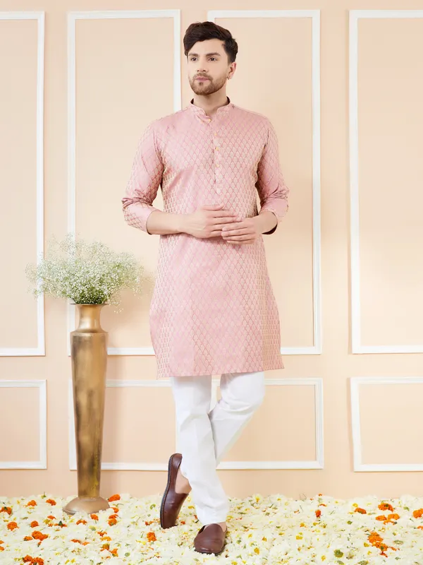 Pink_Ethnic_Motifs_Silk_Jacquard_Woven_Design_Straight_Kurta_With_Pyjama