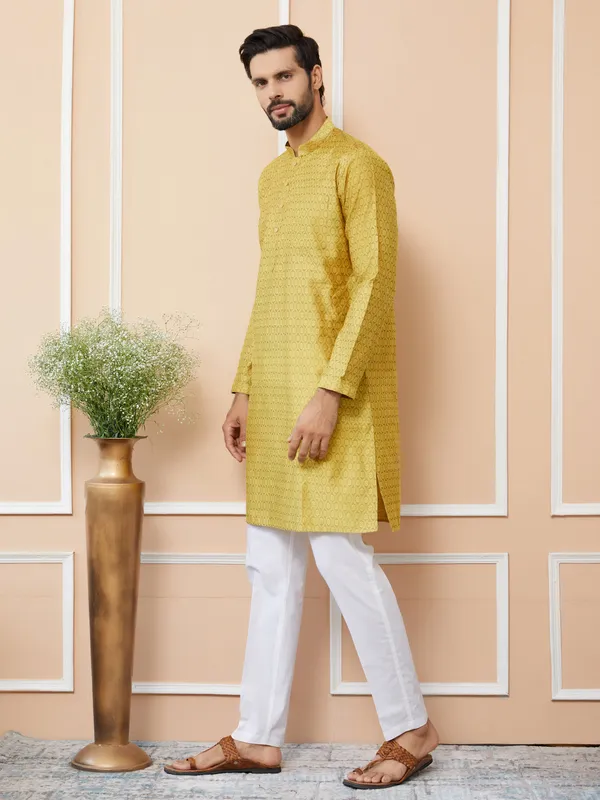 Yellow_Ethnic_Motifs_Silk_Jacquard_Woven_Design_Straight_Kurta_With_Pyjama