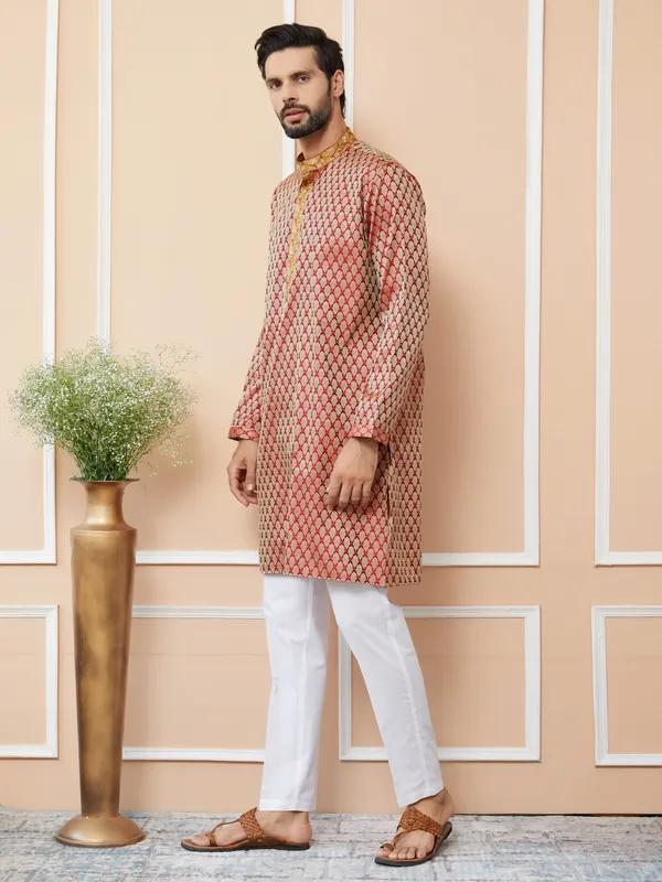 Red-Beige_Ethnic_Motifs_Silk_Jacquard_Woven_Design_Straight_Kurta_With_Pyjama_With_Embroidered_Neckline