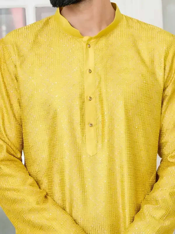 Yellow_Embroidered_Thread_Work_Sequinned_Chanderi_Silk_Straight_Kurta_With_Pyjama