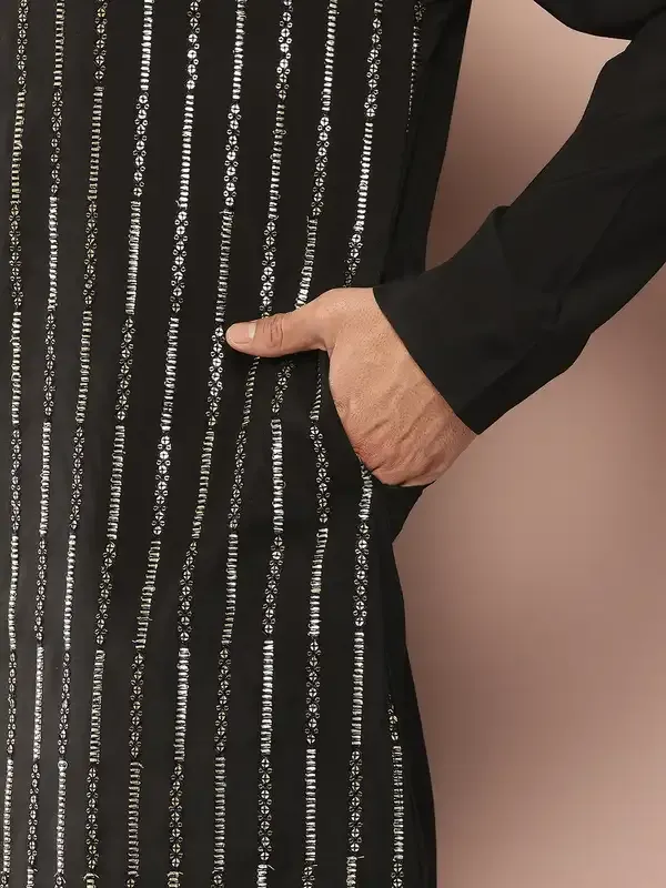 Men_Black_And_Gold_Chanderi_Silk_Sequins_Kurta_With_Pyjama