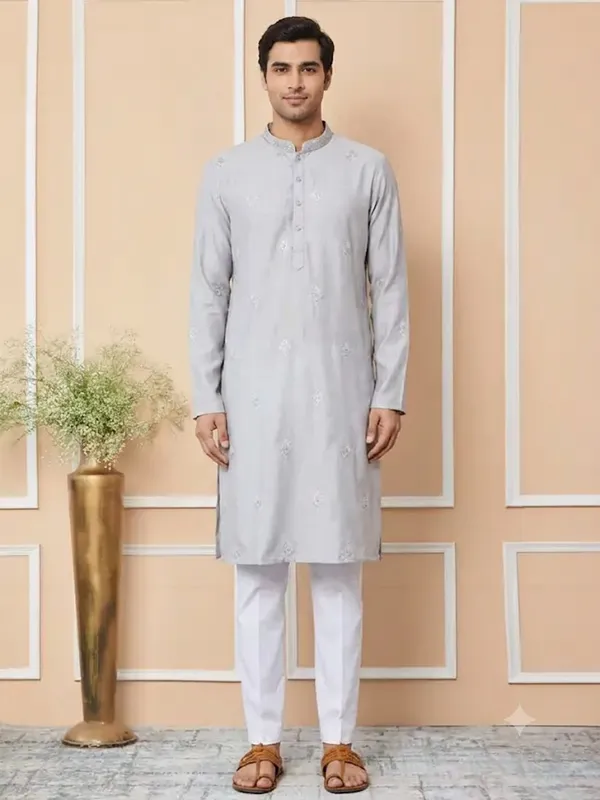 Grey_Embroidered_Pure_Chanderi_Silk_Straight_Kurta_With_Pyjama