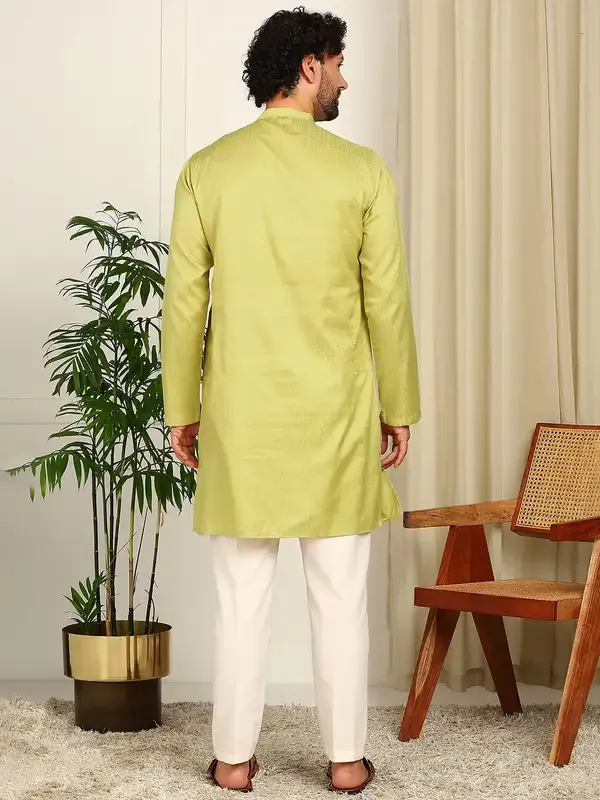 Lime_Woven_Silk_Straight_Kurta_With_Pyjama