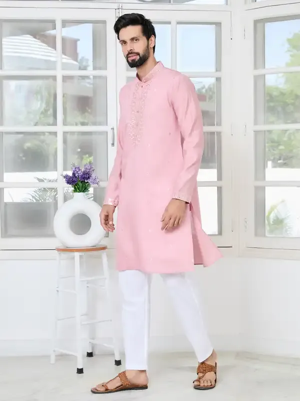 Pastel_Pink_Thread_Worked_Chanderi_Straight_Kurta_With_Yoke_Design_Paired_With_Pyjama