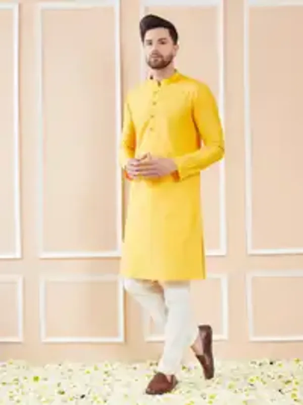 Yellow_Cotton_Solid_Straight_Kurta_With_Pyjama