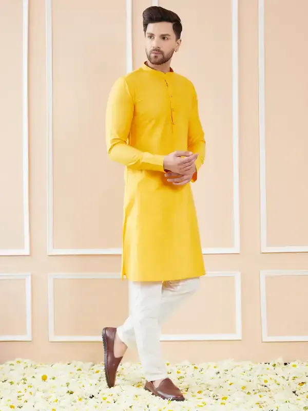 Yellow_Cotton_Solid_Straight_Kurta_With_Pyjama