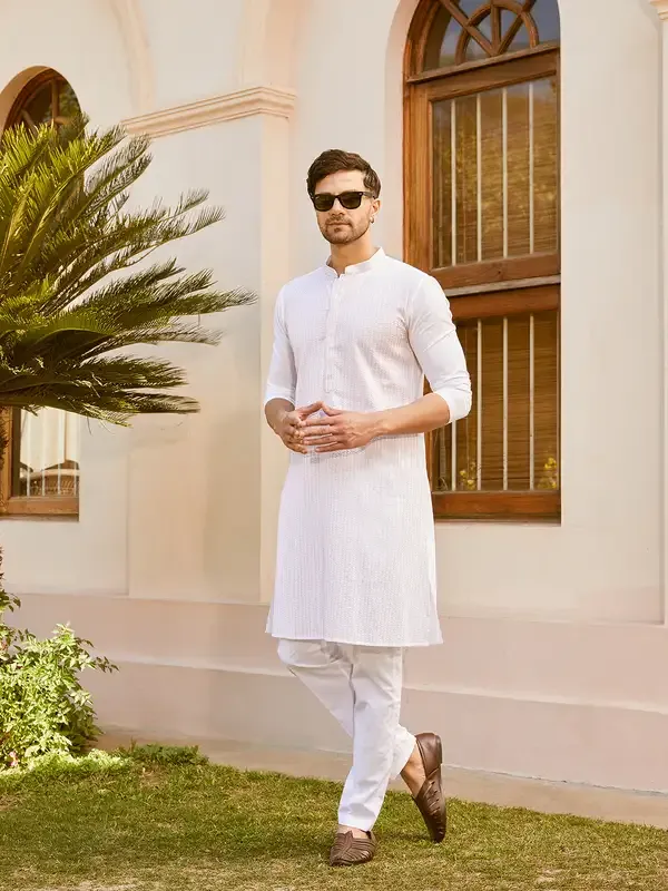 Men_White_Cotton_Pintex_Design_Pink_Thared_Work_&_Sequence_Kurta_With_Pyjama