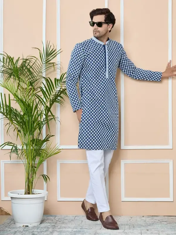 Blue_Ethnic_Motifs_Embroidered_Mandarin_Collar_Straight_Kurta_With_Pyjama