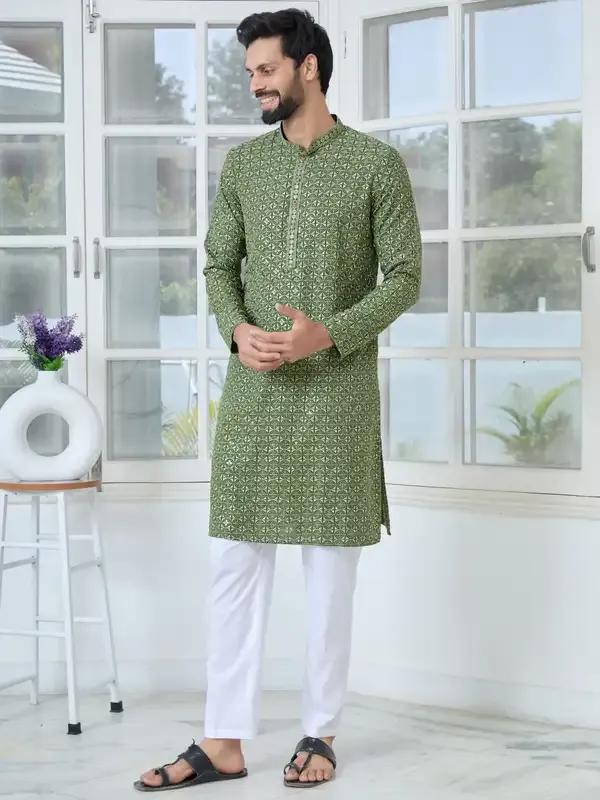 Men_Green_Embroidered_Mandarin_Collar_Straight_Kurta_With_Pyjama