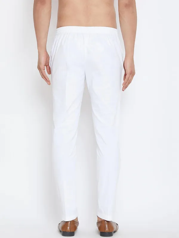 Combo_Pack_of_2:_White_Solid_Cotton_Pyjama_and_Cotton_Trouser