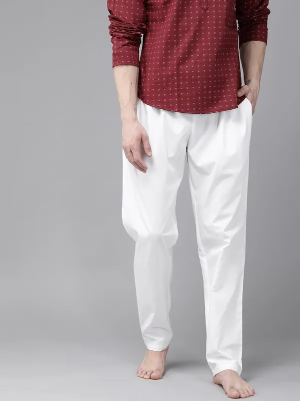 Combo_Pack_of_2:_White_&_Brown_Solid_Cotton_Pyjamas