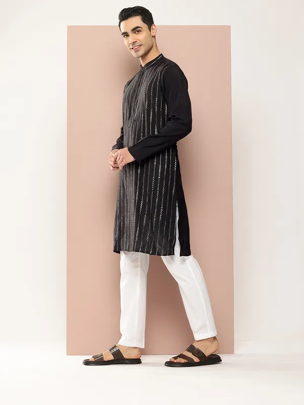Men_Black_And_Gold_Chanderi_Silk_Sequins_Kurta_With_Pyjama