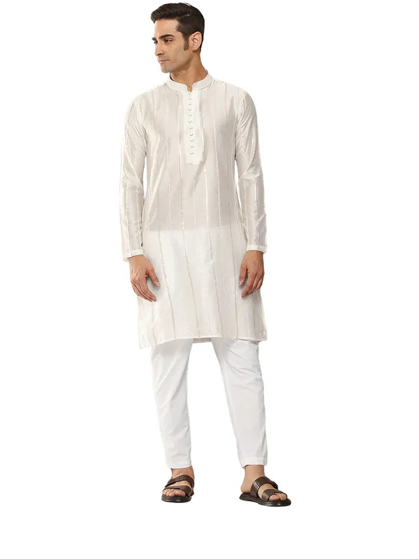 Men_Off_White_Sequins_Embroidered_Chanderi_Silk_Straight_Kurta_With_Pyjama