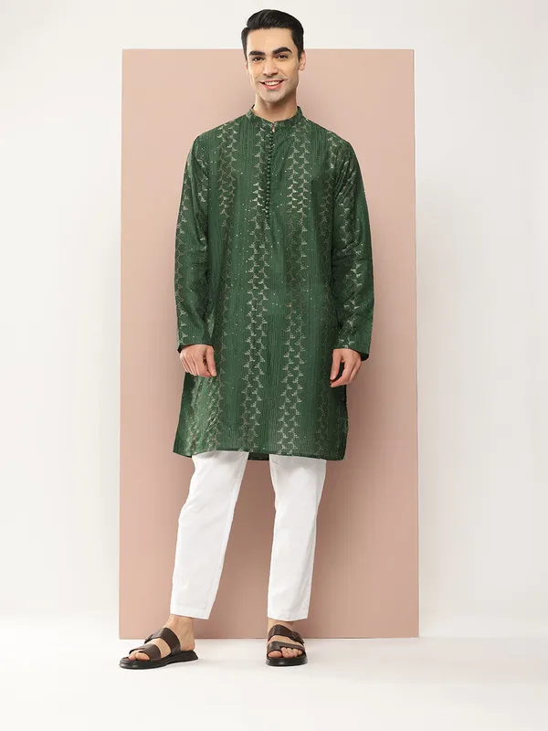 Men�s_Green_Chanderi_Silk_Kurta_with_Embroidery_and_Sequins,_Paired_with_Pyjama