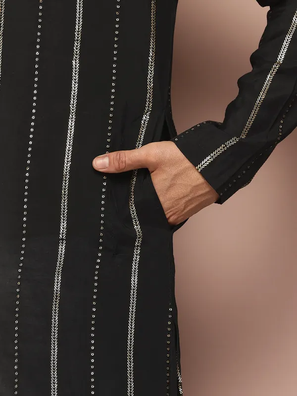 Men_Black_Sequins_Embroidered_Pure_Chanderi_Silk_Straight_Kurta_With_Pyjama