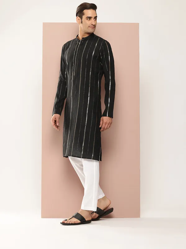Men�s_Black_Chanderi_Silk_Kurta_with_Embroidery_and_Sequins,_Paired_with_Pyjama