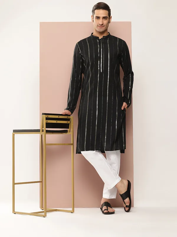 Men's_Black_Sequined_&_Embroidered_Pure_Chanderi_Silk_Straight_Kurta