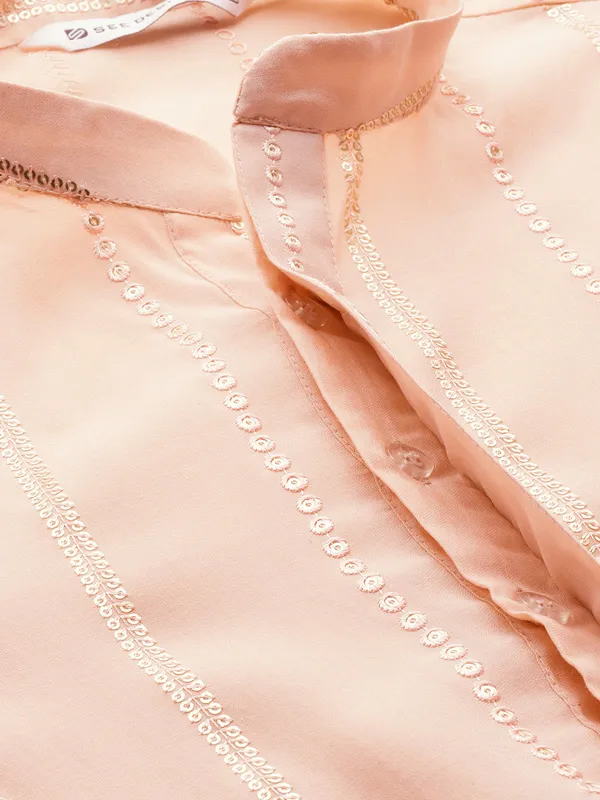 Men�s_Light_Pink_Chanderi_Silk_Kurta_with_Embroidery_and_Sequins,_Paired_with_Pyjama