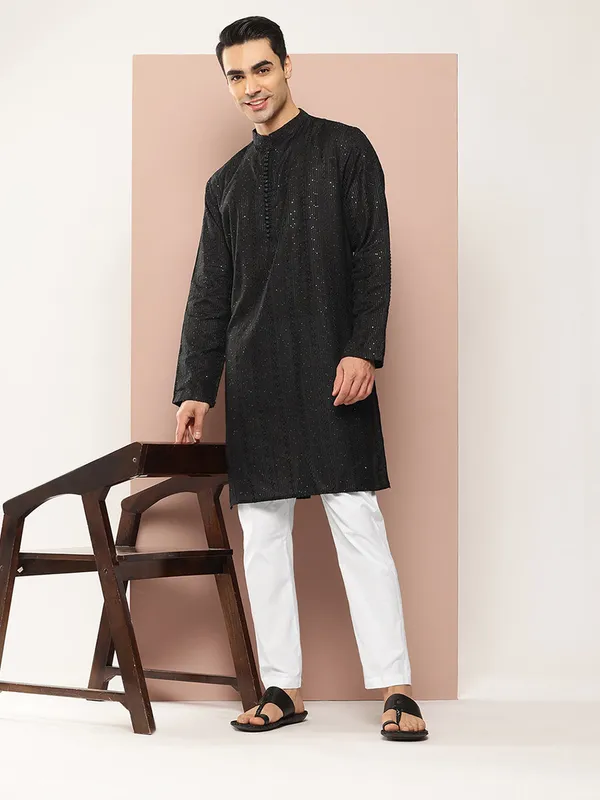 Men's_Black_Embroidered_Chikankari_Rayon_Straight_Kurta