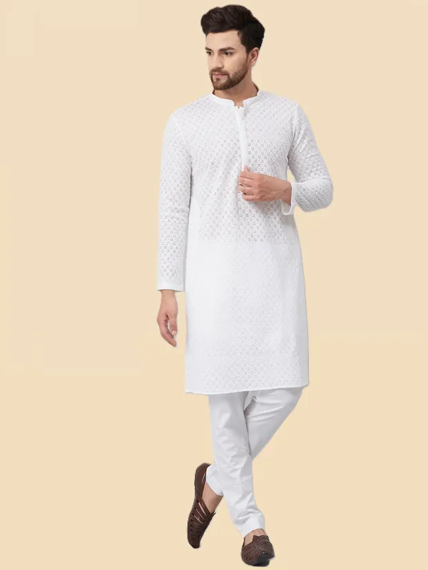 Men's_White_Solid_Cotton_Trousers_style_pant