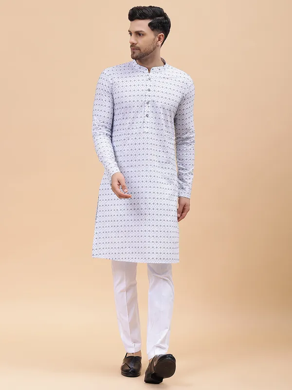 Men_White_&_Blue_Pure_Cotton_Embroidered_Staright_Kurta_With_Pajama