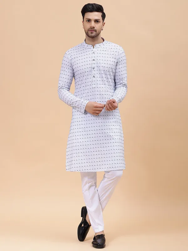 Pure_Cotton_Embroidered_Straight_kurta