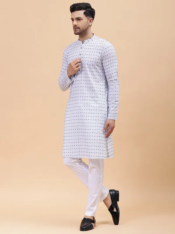 Pure_Cotton_Embroidered_Straight_kurta