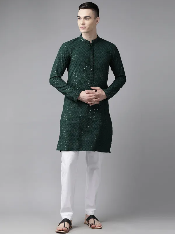 Sequins_Embroidered_Rayon_Kurta