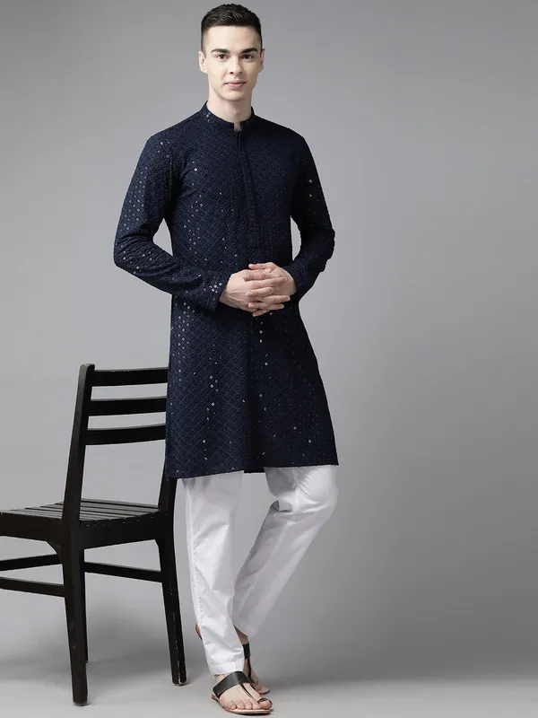 Sequins_Embroidered_Rayon_Kurta