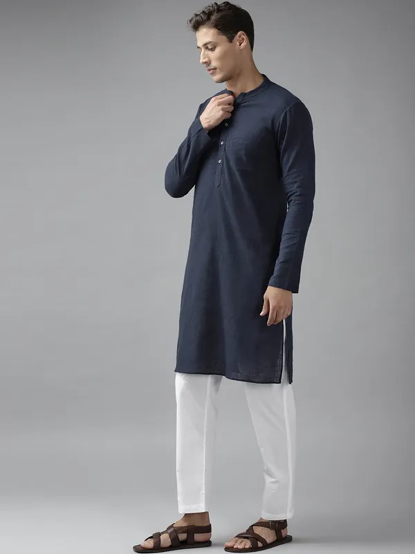 Men_Navy_Blue_Cotton_Slub_Straight_Kurta_with_Pyjama