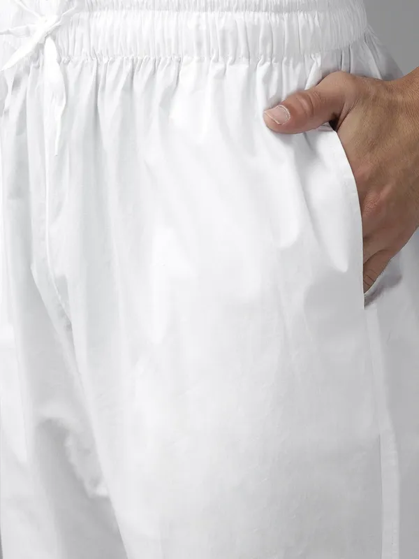 Men_Navy_Blue_Cotton_Slub_Straight_Kurta_with_Pyjama