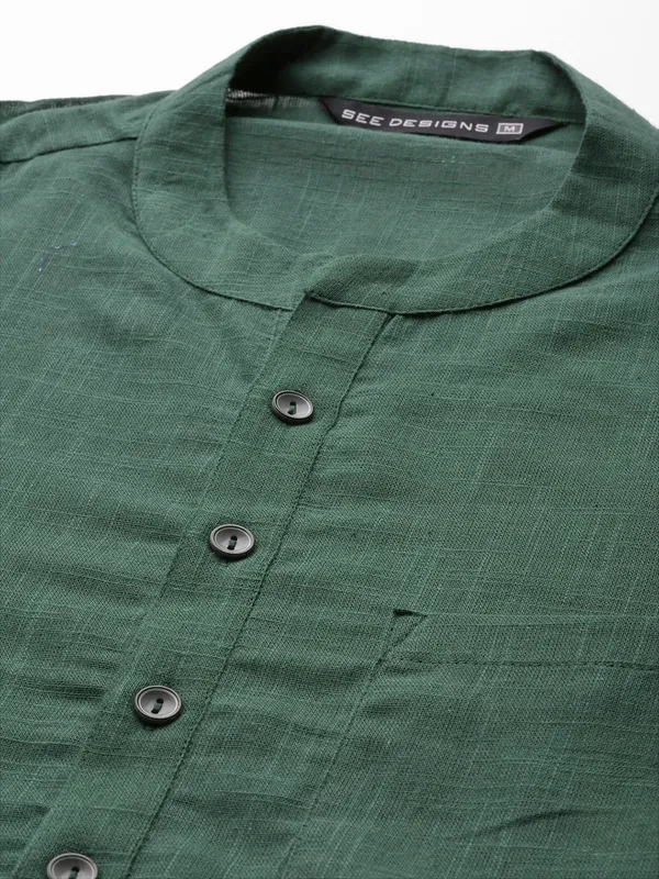 Men_Emerald_Green_Cotton_Slub_Straight_Kurta_with_Pyjama