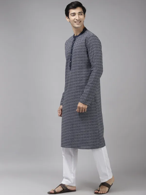 Printed_kurta_with_Pyjama