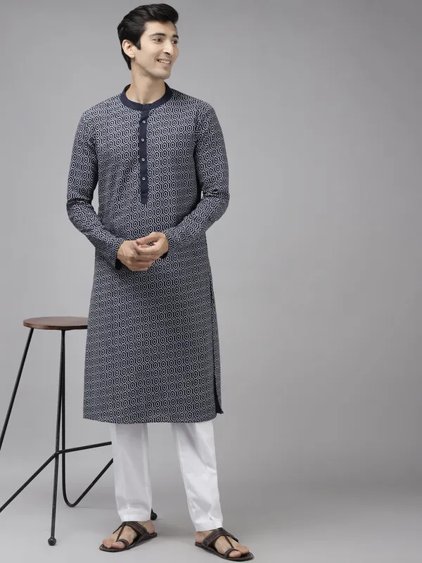 Printed_kurta_with_Pyjama