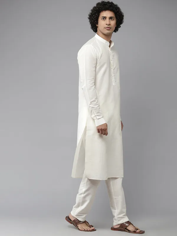Cotton_Silk_Straight_kurta_with_pyjama