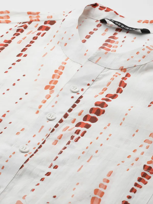 Straight_Tie_and_Dye_kurta_with_Pyjama