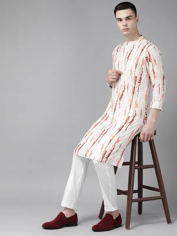 Men_White_Multi_Tie_And_Dye_Print_Design_Straight_Kurta_With_Pyjama