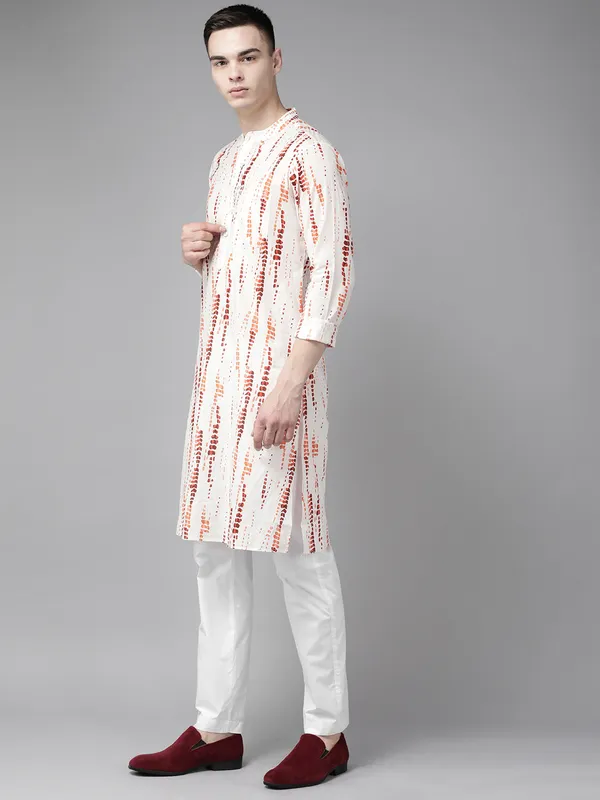 Straight_Tie_and_Dye_kurta_with_Pyjama