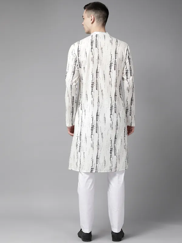 Men_White_Multi_Tie_And_Dye_Print_Design_Straight_Kurta_With_Pyjama