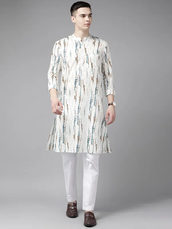 Straight_Tie_and_Dye_kurta_with_Pyjama