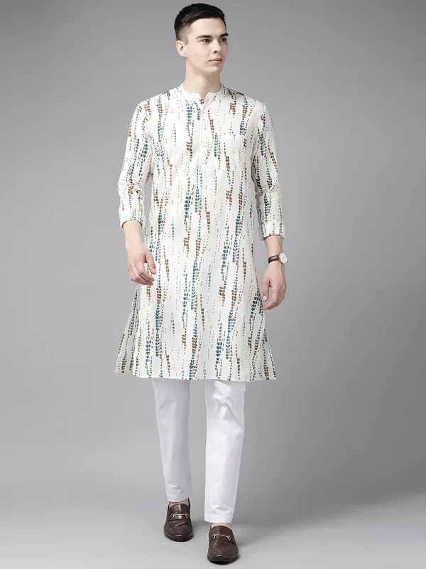 Straight_Tie_and_Dye_kurta_with_Pyjama