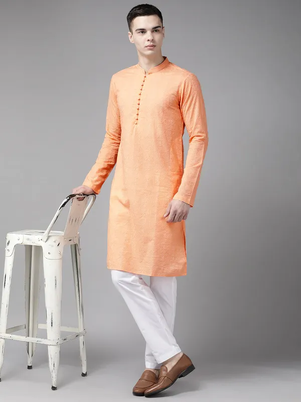 Pure_Cotton_Chikankari_Embroidered_Straight_kurta
