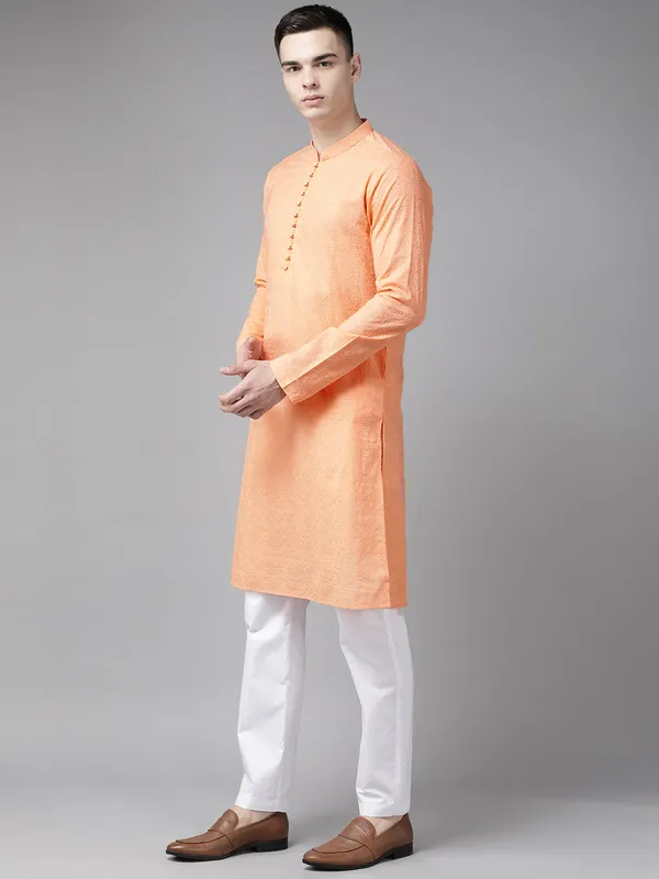 Pure_Cotton_Chikankari_Embroidered_Straight_kurta
